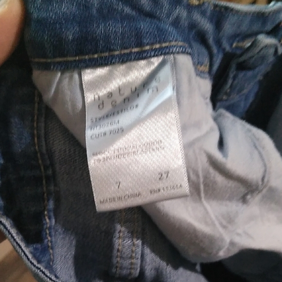 Classic Navy Skinny Jeans for Women - Picture 4 of 8